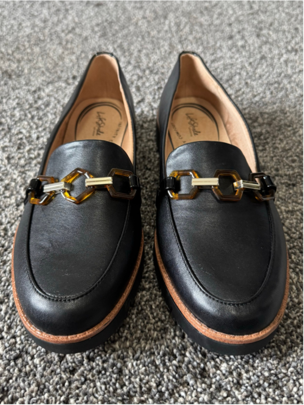 Women's LifeStride Optimist Black Loafers with Brown Accent Size 9.5W
NWOT